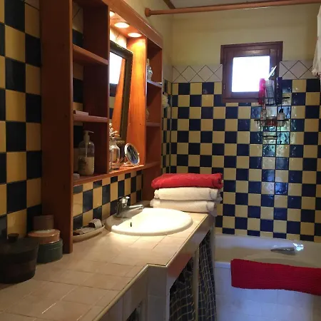 Casa vacanze Maison Périgord Piscine Et La Roche-Chalais