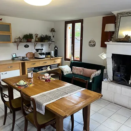度假居 Maison Perigord Piscine Et La Roche-Chalais