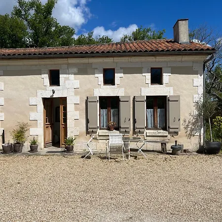 Feriehus Maison Perigord Piscine Et
