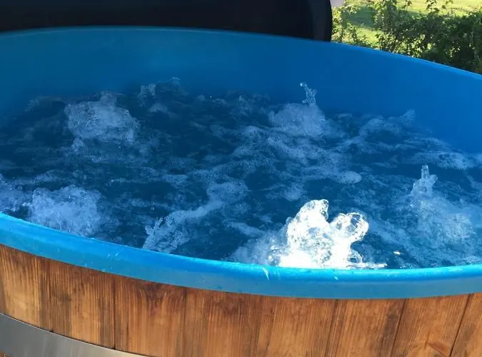 Maison Perigord Piscine Et Nyaraló La Roche-Chalais